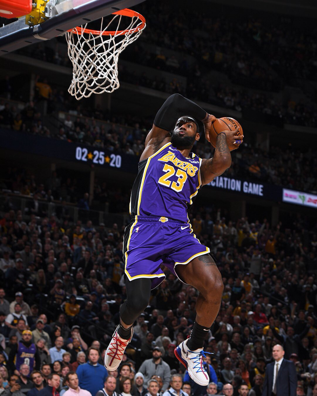 他的無球移 他的無球移