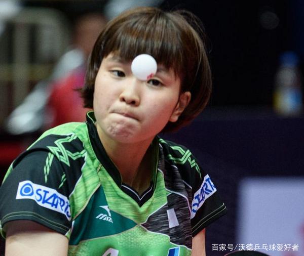 一脚出球 一脚出球